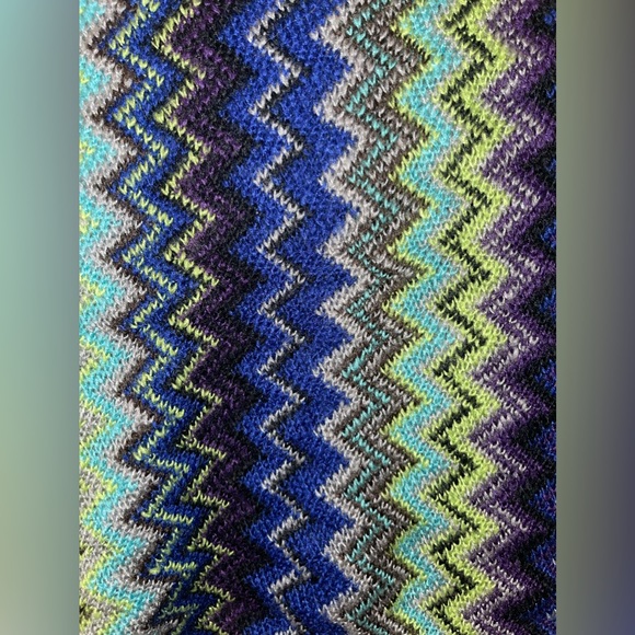 Infinity Scarf - Picture 5 of 5